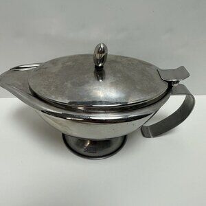 Oggi 12 Oz Stainless Steel Double Wall Gravy Server Hinged Lid